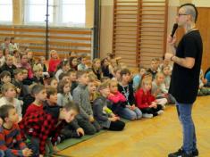 Motivační program zpěváka Nenyho